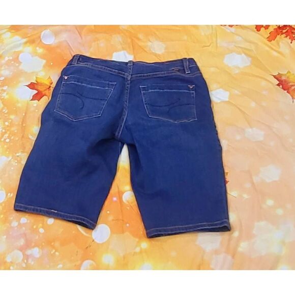 Jag Jean shorts  - Picture 2 of 5